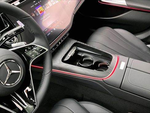 New 2025 Mercedes-Benz E 450 4MATIC All-Terrain Wagon image 8