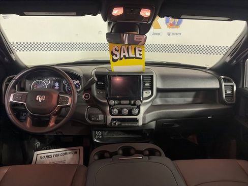 Used 2025 RAM 2500 Tradesman w/ Chrome Appearance Group image 29