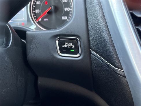 Used 2020 GMC Acadia SLE w/ Driver Convenience Package image 16