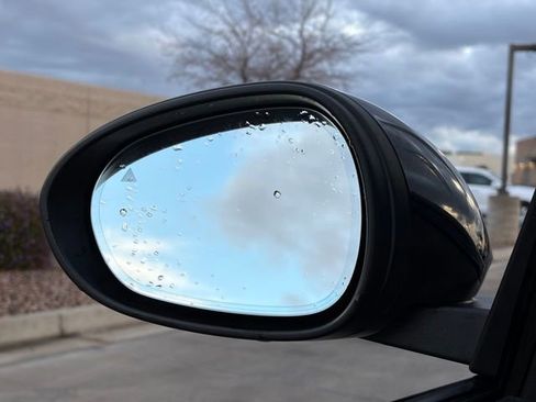 Used 2022 Alfa Romeo Giulia Veloce image 24