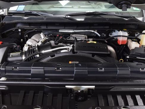 Used 2022 GMC Sierra 3500 Denali w/ Denali Ultimate Package image 31