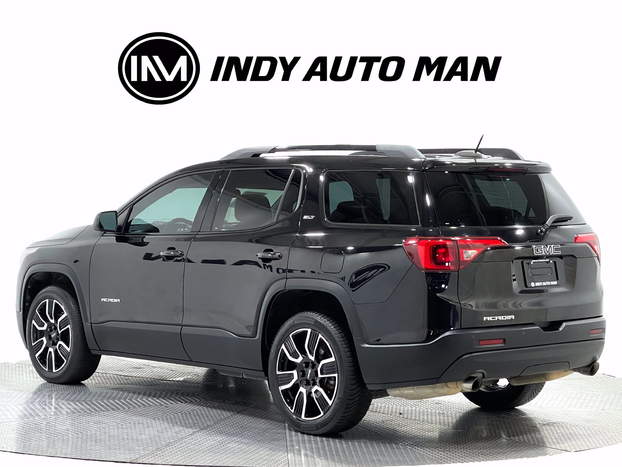 Used 2019 GMC Acadia SLT w/ Black Edition FWD image 6