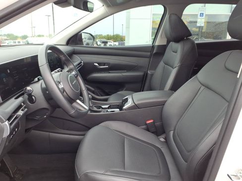 Used 2025 Hyundai Tucson SEL FWD image 27