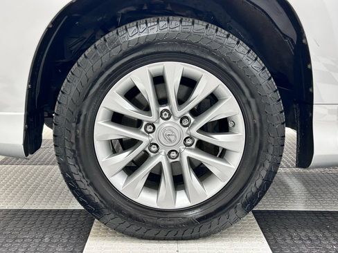 Used 2016 Lexus GX 460 w/ Premium Package AWD/4WD image 8