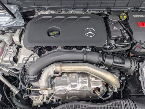 New 2026 Mercedes-Benz GLB 250 image 35