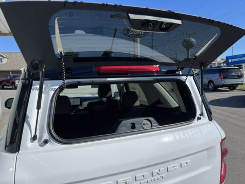 New 2025 Ford Bronco Sport Outer Banks image 9