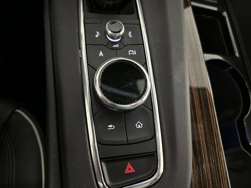 Used 2022 Cadillac Escalade Premium Luxury AWD/4WD image 69