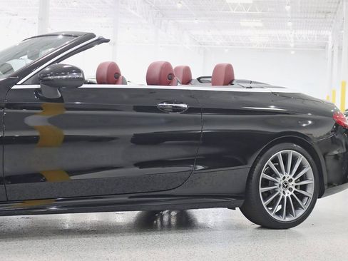 Used 2018 Mercedes-Benz C 300 Cabriolet image 5