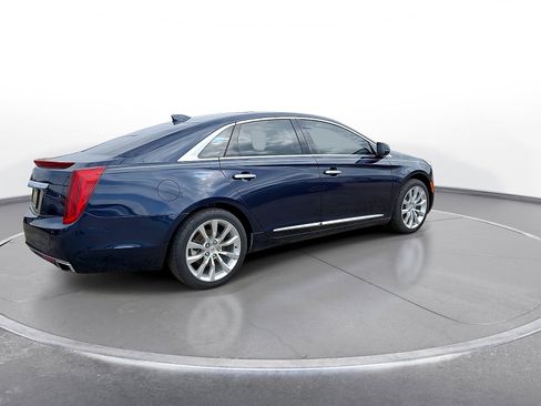 Used 2015 Cadillac XTS Luxury w/ Driver Awareness Package image 8
