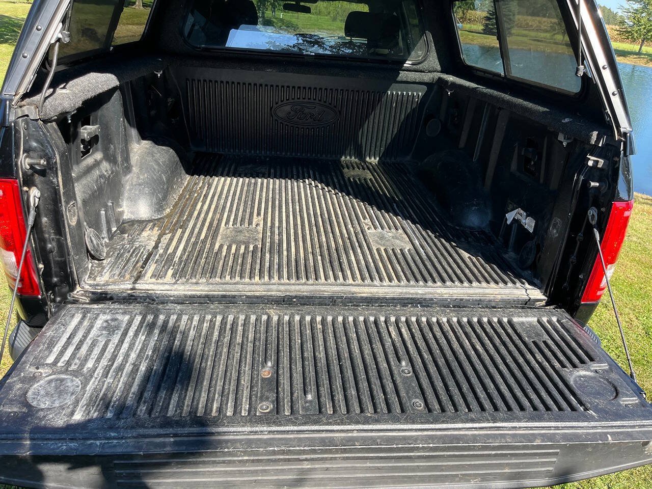 Used 2016 Ford F150 XLT w/ Trailer Tow Package AWD/4WD image 10