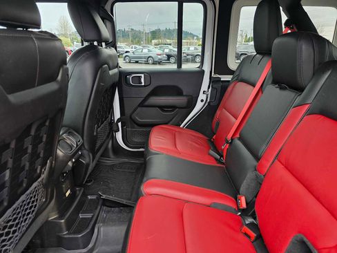 Used 2023 Jeep Wrangler Unlimited Rubicon 392 image 17