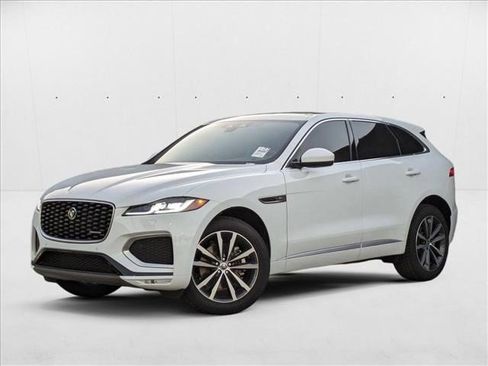 New 2025 Jaguar F-PACE R-Dynamic S image 1