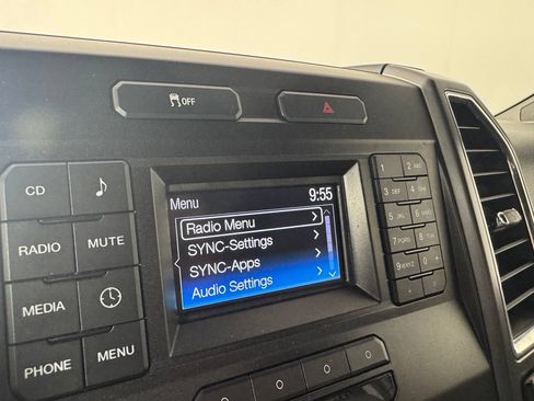 Used 2016 Ford F150 XLT RWD image 15