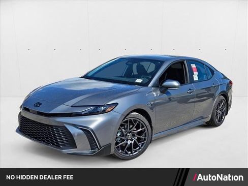 New 2025 Toyota Camry SE FWD image 1