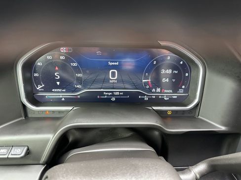 Used 2024 GMC Sierra 2500 AT4 w/ AT4 Premium Plus Package AWD/4WD image 2