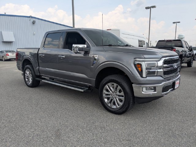 Used 2024 Ford F150 Lariat w/ Equipment Group 502A High AWD/4WD image 2