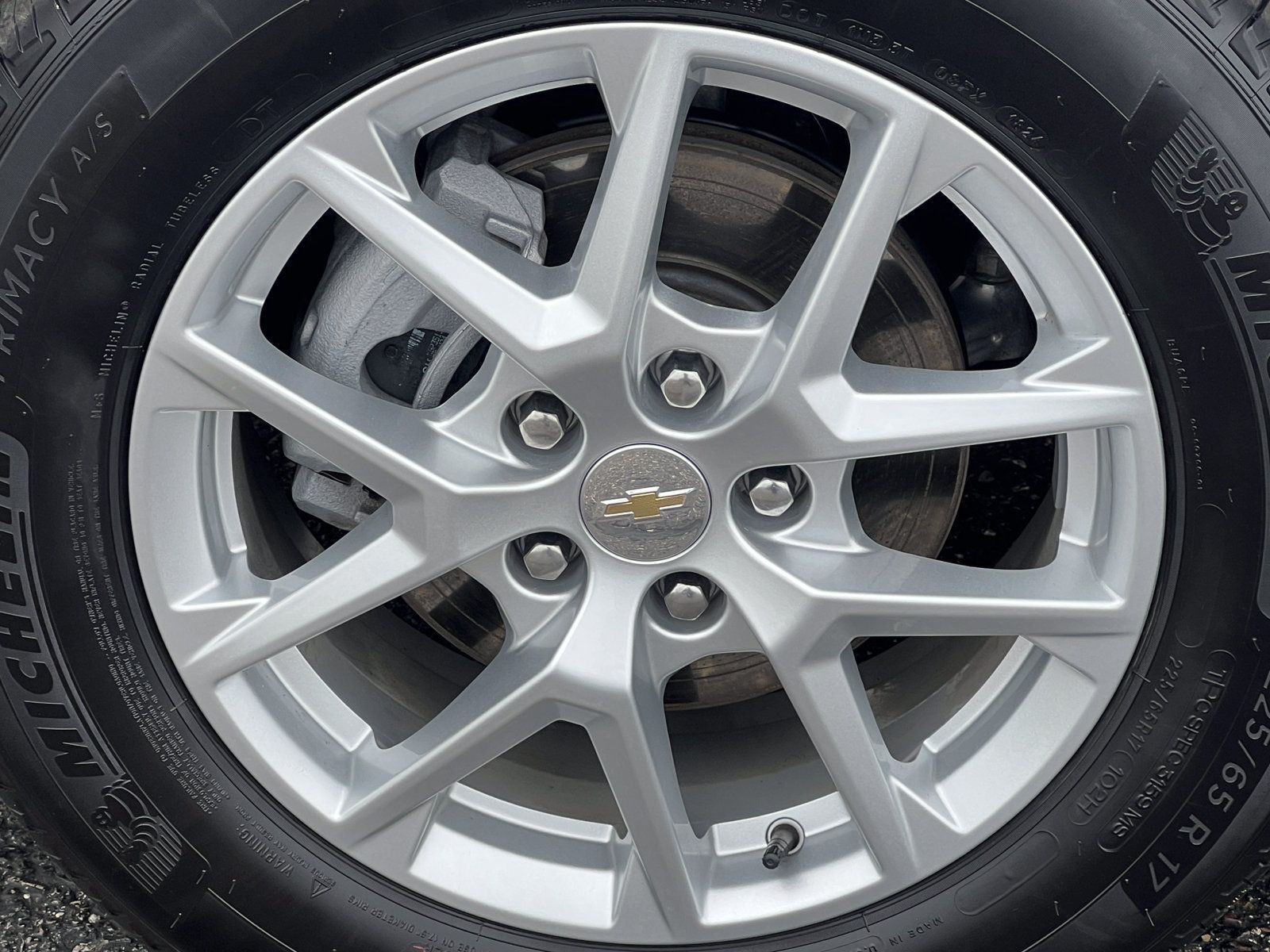 Used 2024 Chevrolet Equinox LT FWD image 6