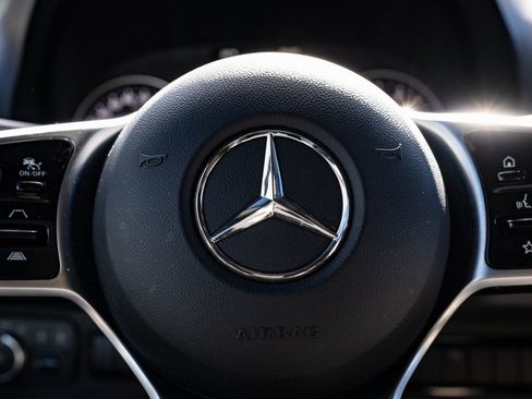 Used 2022 Mercedes-Benz Sprinter 3500 image 28