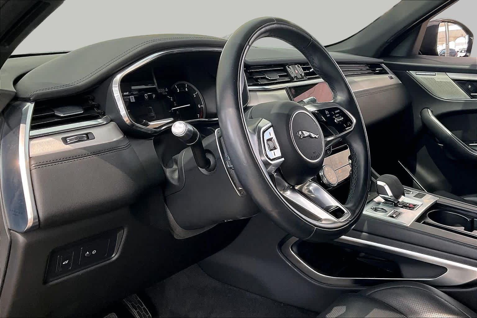 Used 2022 Jaguar F-PACE S AWD/4WD image 18