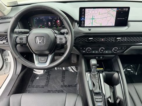 Certified 2025 Honda Accord Touring image 16