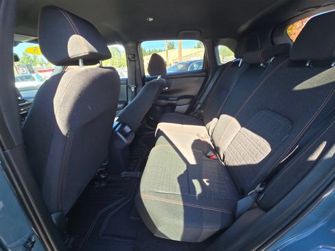 Used 2025 Honda HR-V Sport image 16