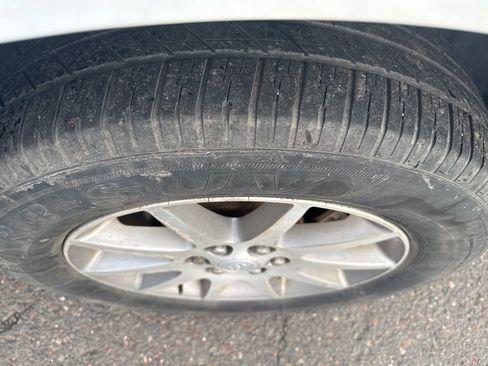 Used 2017 Buick Enclave Leather image 16