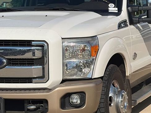 Used 2013 Ford F350 King Ranch w/ King Ranch w/Chrome Pkg RWD image 4