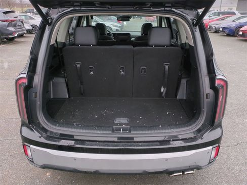 Used 2023 Kia Telluride EX image 23