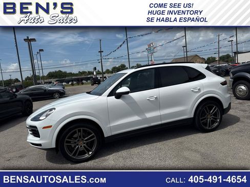 Used 2019 Porsche Cayenne AWD/4WD image 1