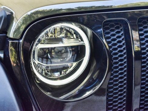 Used 2021 Jeep Wrangler Unlimited Sport image 8