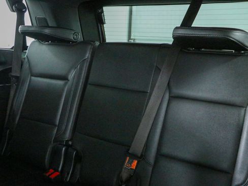Used 2021 Chevrolet Tahoe Z71 AWD/4WD image 27