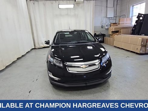 Used 2014 Chevrolet Volt FWD image 3