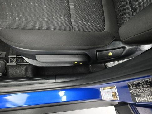 New 2025 Hyundai Venue SE FWD image 20