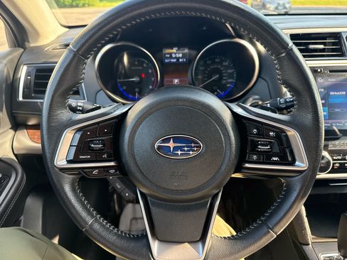Used 2019 Subaru Outback 2.5i Limited AWD/4WD image 21