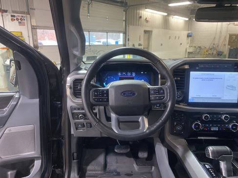 Used 2024 Ford F150 Lariat w/ Tow/Haul Package image 17