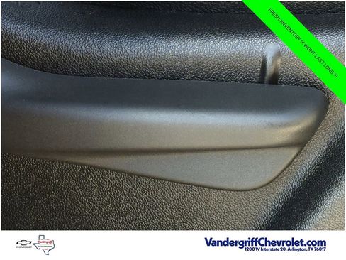 Used 2023 Chevrolet Colorado Trail Boss w/ Technology Package AWD/4WD image 24