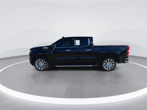 Used 2021 Chevrolet Silverado 1500 High Country w/ Technology Package image 12