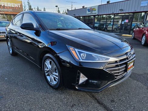 Used 2019 Hyundai Elantra Value Edition w/ Cargo Package image 3