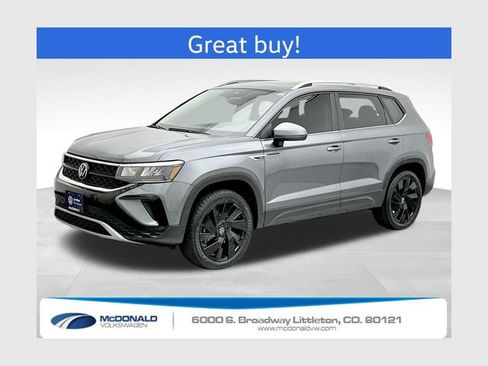 Certified 2023 Volkswagen Taos SE w/ Panoramic Sunroof Package AWD/4WD image 1