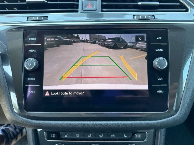 Used 2018 Volkswagen Tiguan SE FWD image 31