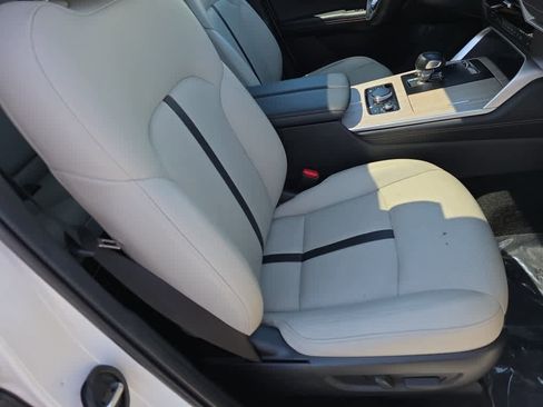 Used 2024 MAZDA CX-90 Plug-In Hybrid w/ Preferred AWD/4WD image 23