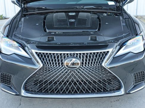 Used 2021 Lexus LS 500 w/ Cold Weather Package (CK) image 8