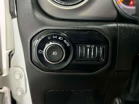 Used 2021 Jeep Wrangler Unlimited Sport AWD/4WD image 17