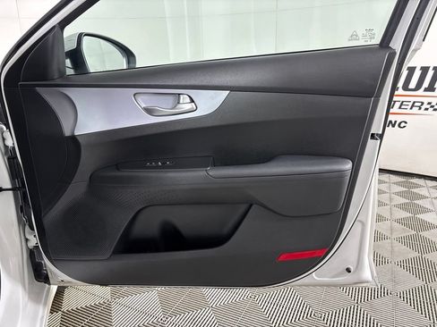 Used 2024 Kia Forte LXS FWD image 26