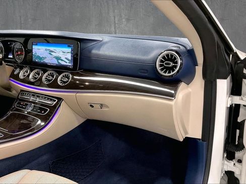 Used 2019 Mercedes-Benz E 450 4MATIC Cabriolet image 25