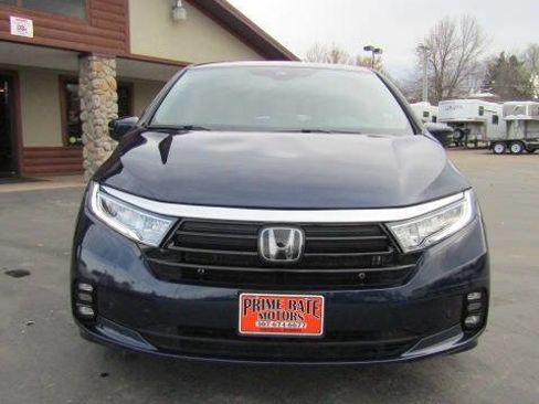 Used 2022 Honda Odyssey Touring image 3