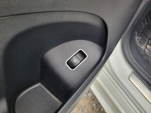 Used 2023 Mercedes-Benz GLE 450 4MATIC image 26