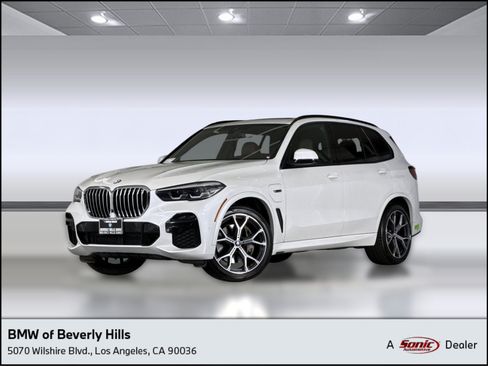 Used 2022 BMW X5 xDrive45e w/ M Sport Package AWD/4WD image 1