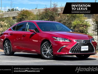 Certified 2024 Lexus ES 350 w/ Premium Package