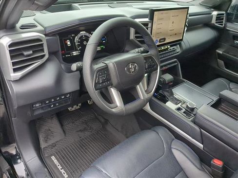 Used 2025 Toyota Sequoia Platinum w/ TRD Off-Road Package image 11